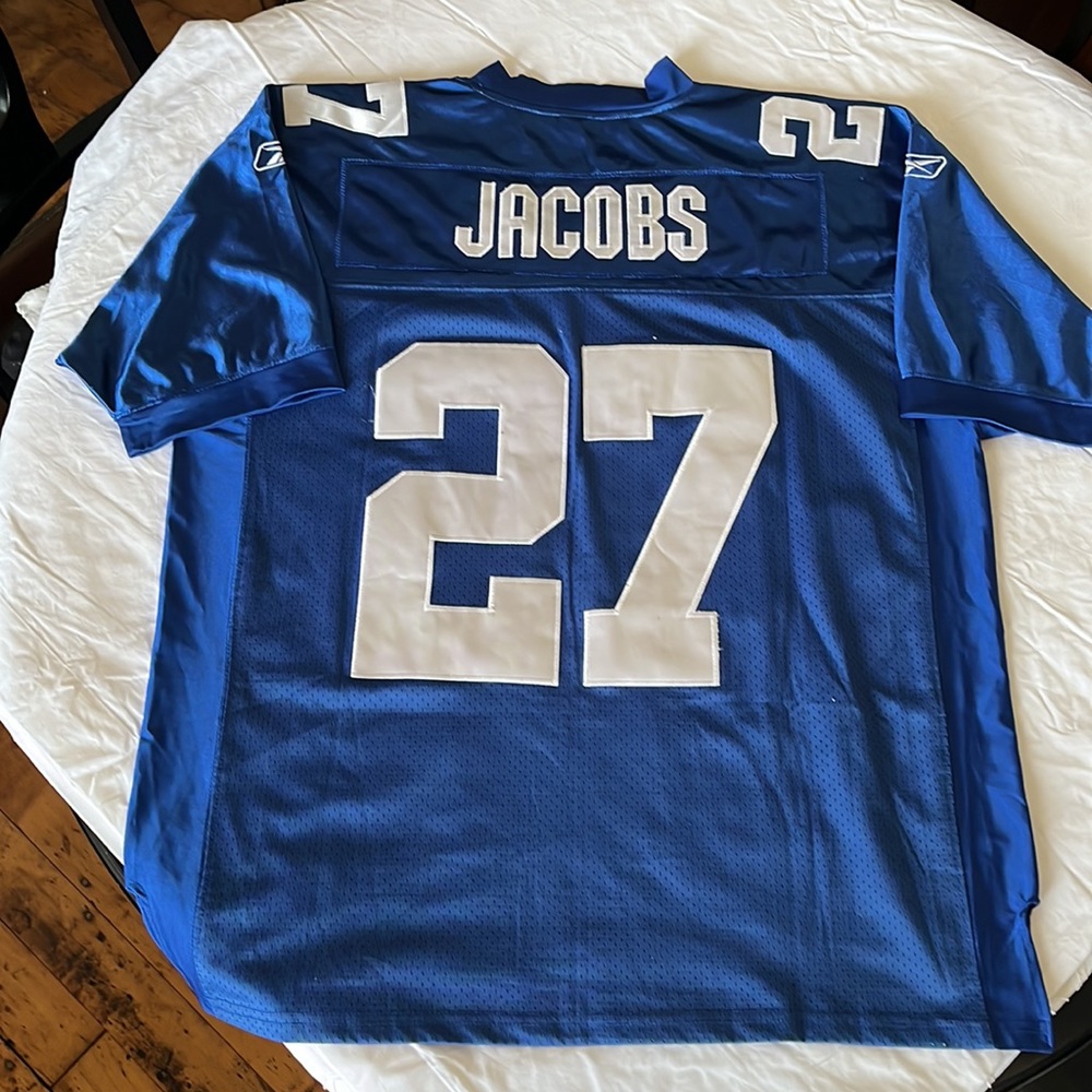 Brandon Jacobs NY Giants jersey. NWOT size 52